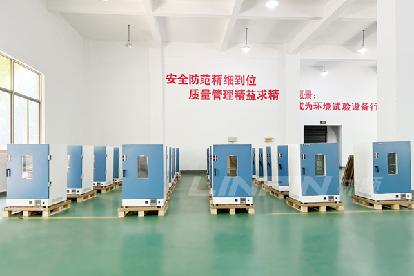 高溫試驗箱在產(chǎn)品檢測中的關(guān)鍵作用
